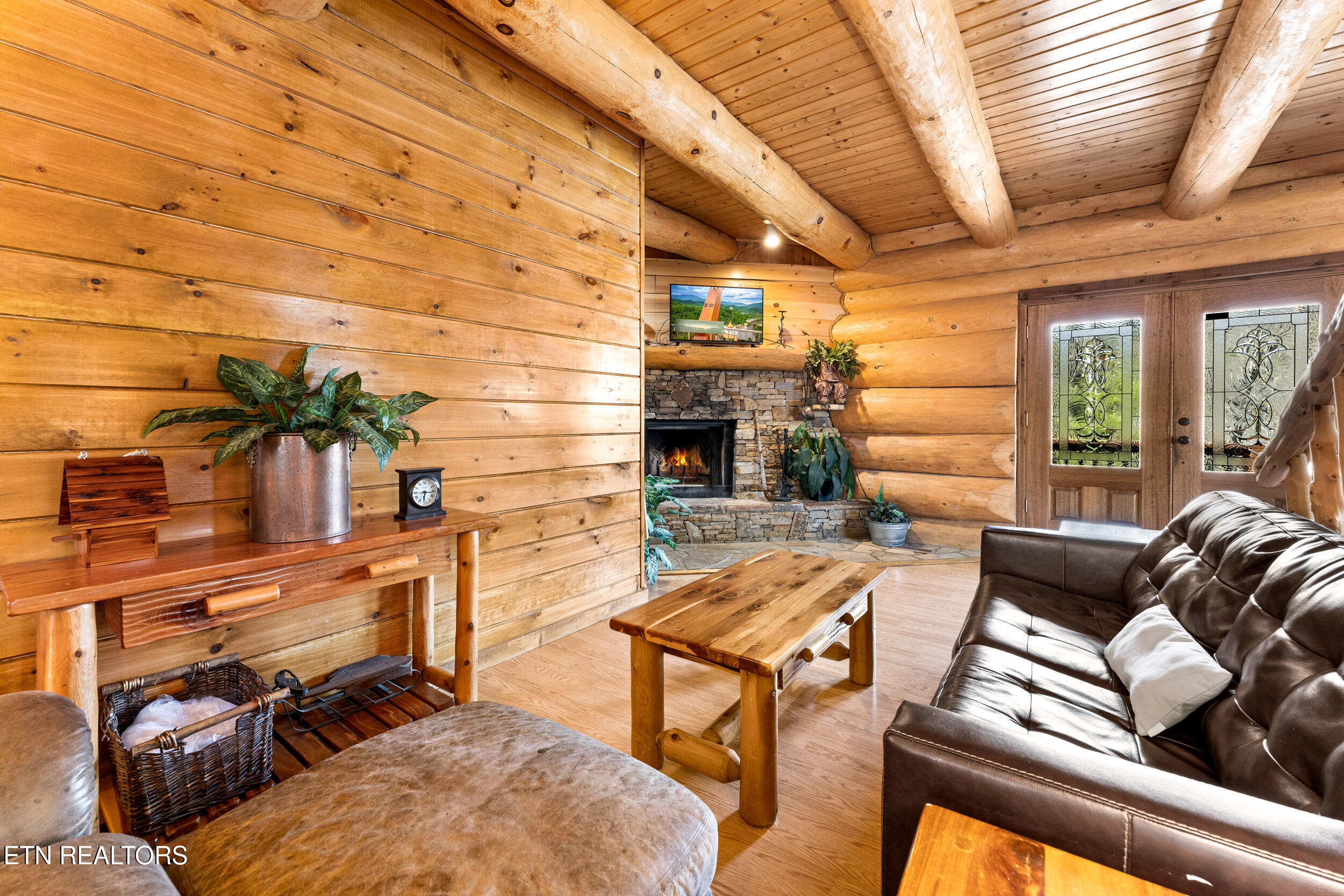 438 Coyote Road Gatlinburg, TN 37738 - Photo 9 of 47 438 coyote road-9