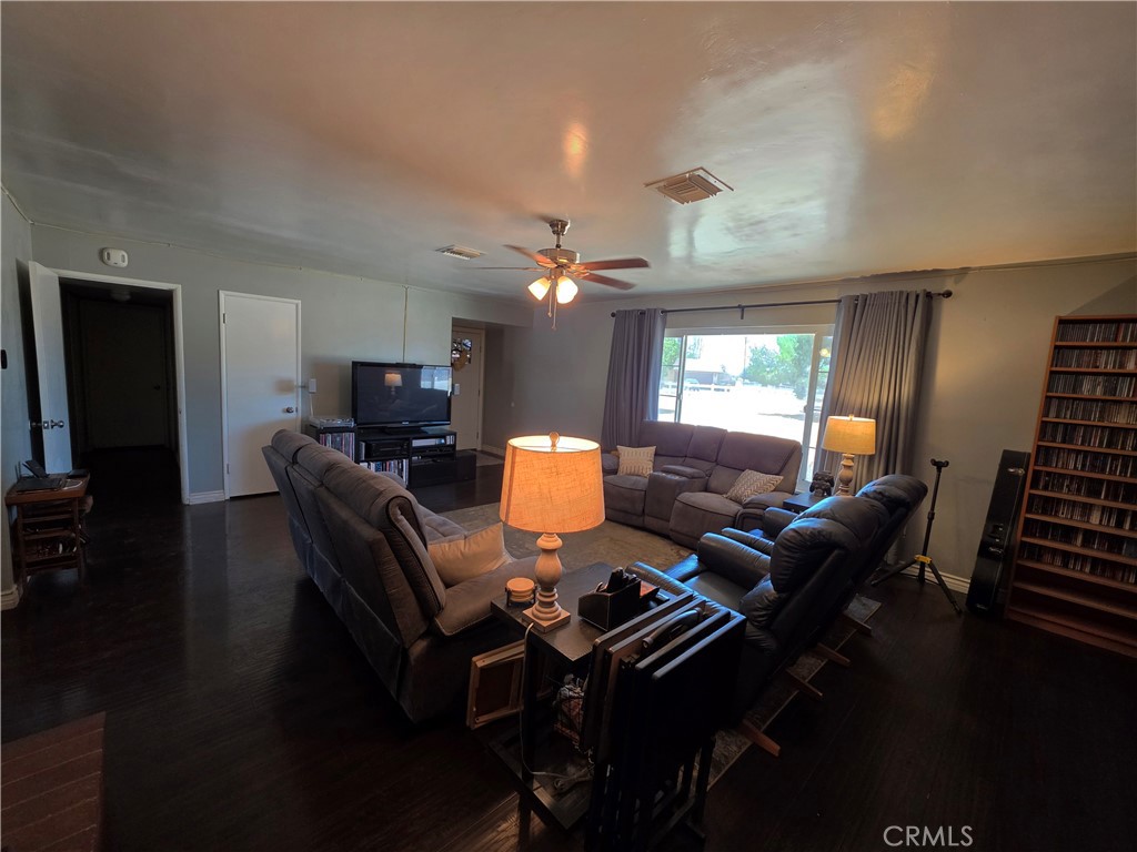 13033 Chief Joseph Road Apple Valley, CA 92308 - Photo 14 of 41
