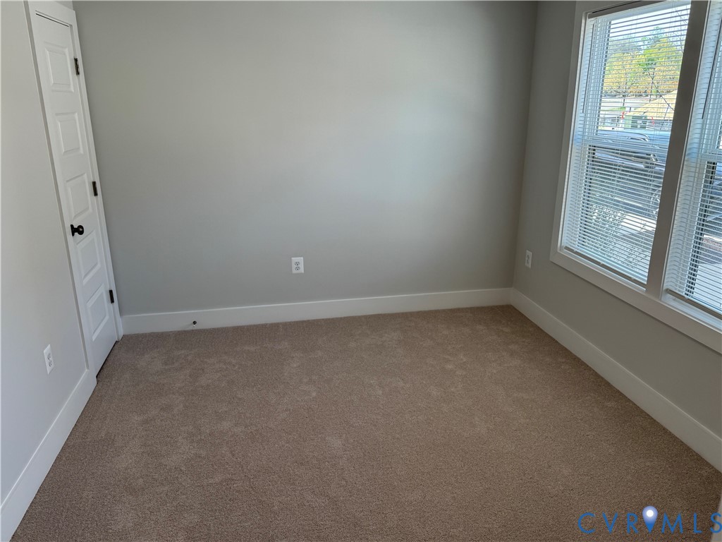 9479 Pinkman Road Glen Allen, VA 23059 - Photo 3 of 20 1st Floor Bedroom