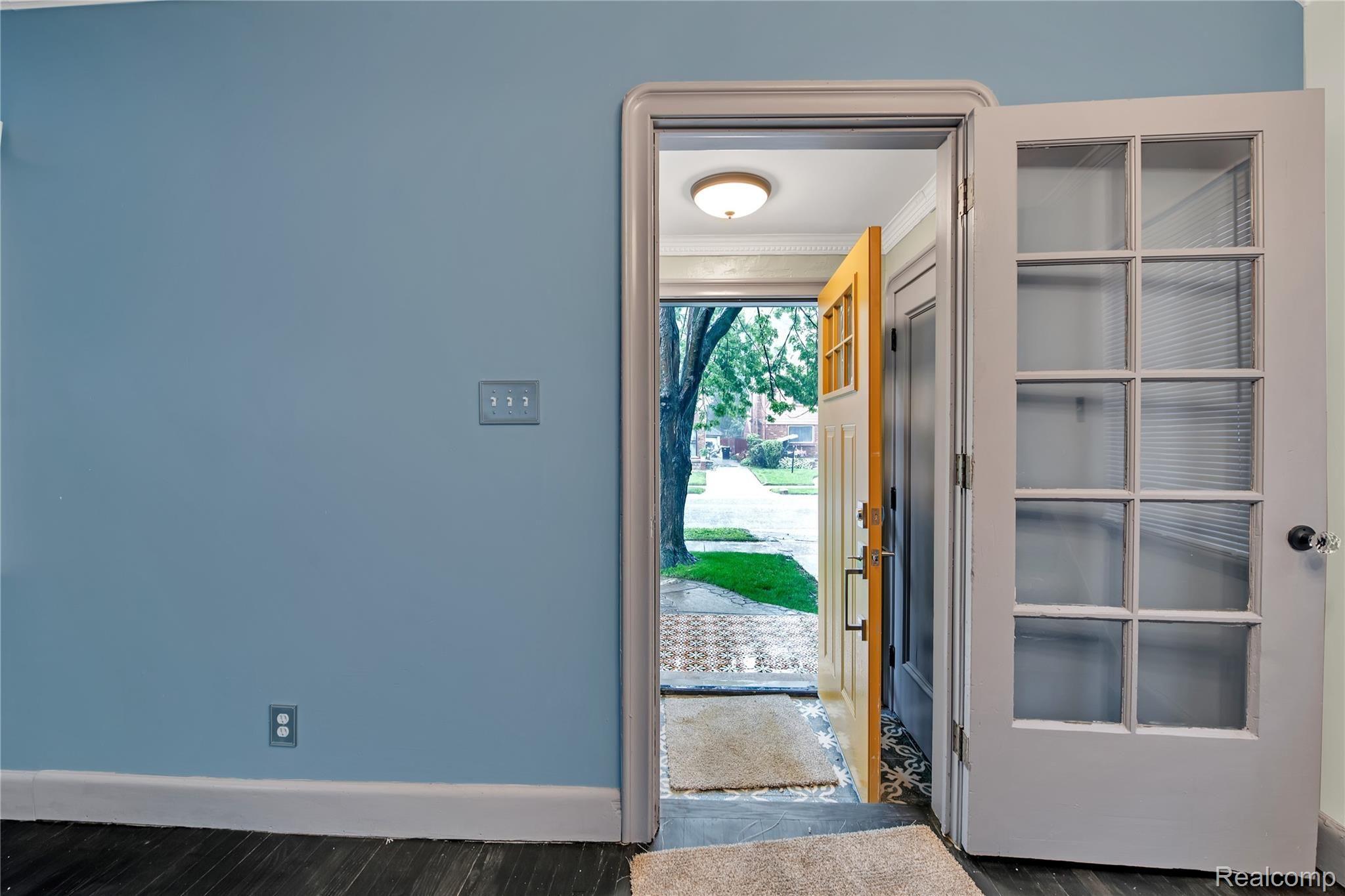 5517 Yorkshire Road Detroit, MI 48224 - Photo 3 of 37 5517 Yorkshire - HD Drone Photogarphy-1.jpg
