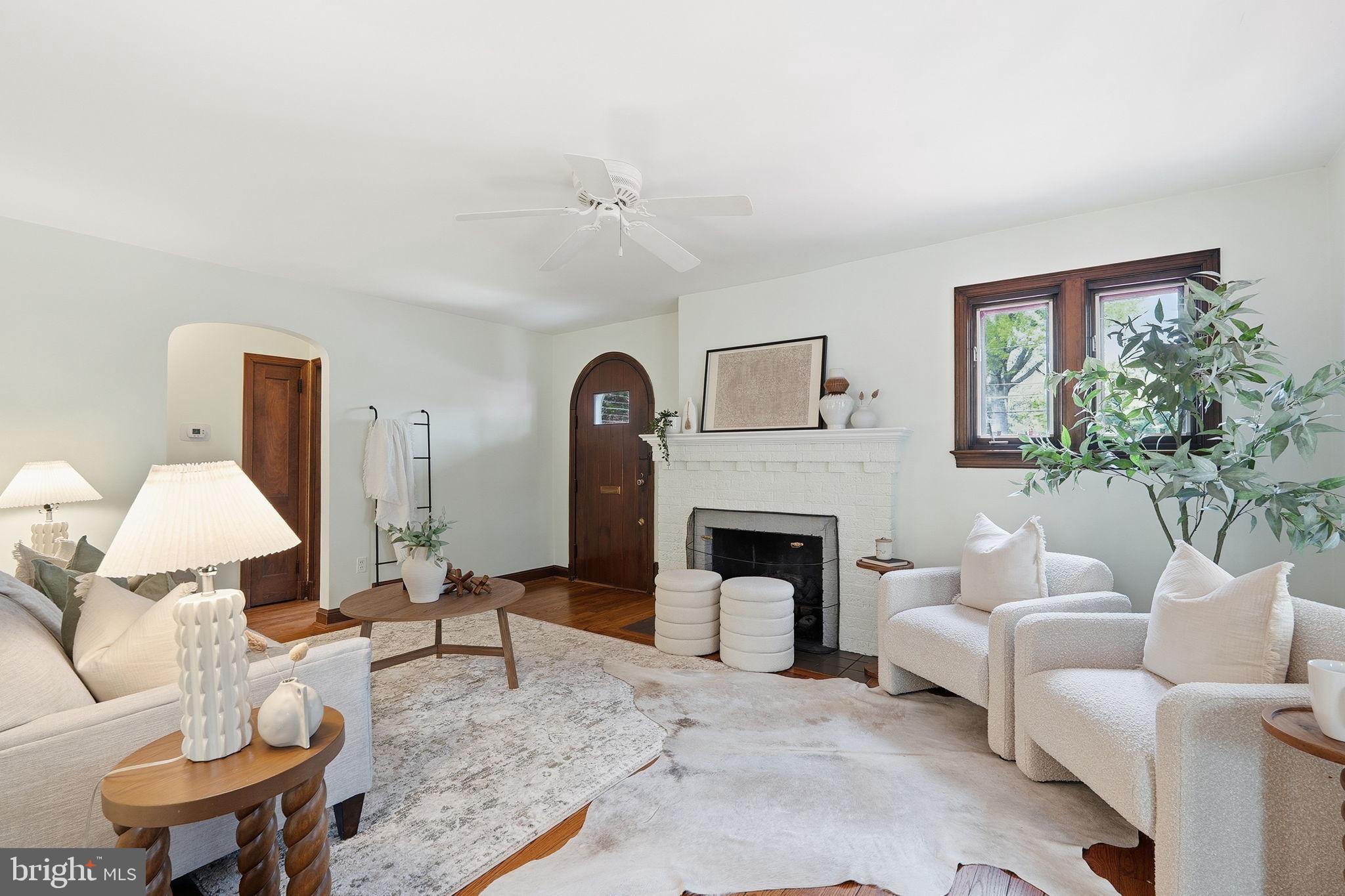 9504 Riley Road Silver Spring, MD 20910 - Photo 8 of 26 Charming living space with cozy elegance.