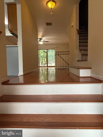 $2,750 | 18272 Rolling Meadow Way, Olney, MD 20832