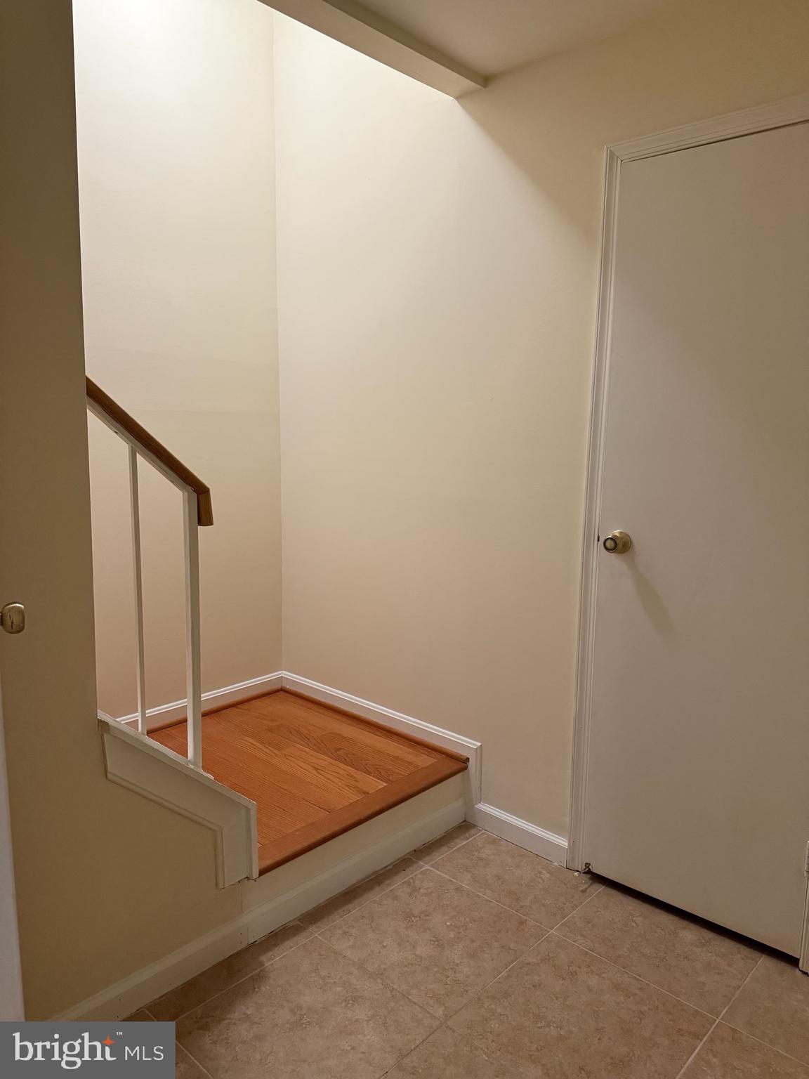 18272 Rolling Meadow Way Olney, MD 20832 - Photo 10 of 21 a view of a room