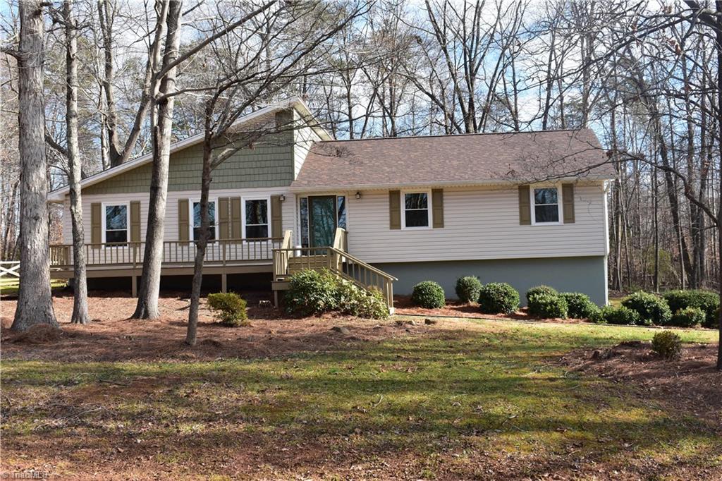 5147 Cobblestone Road Winston-Salem, NC 27106 - Photo 1 of 40 Gallery Image 1
