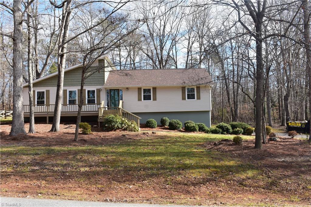 5147 Cobblestone Road Winston-Salem, NC 27106 - Photo 2 of 40 Gallery Image 2
