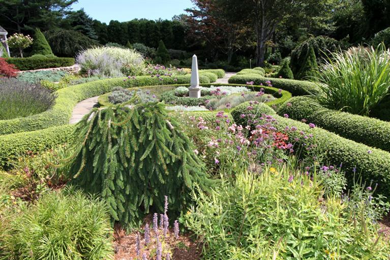 123 Strong Island Road Chatham, MA 02633 - Photo 30 of 34 a view of a garden with plants