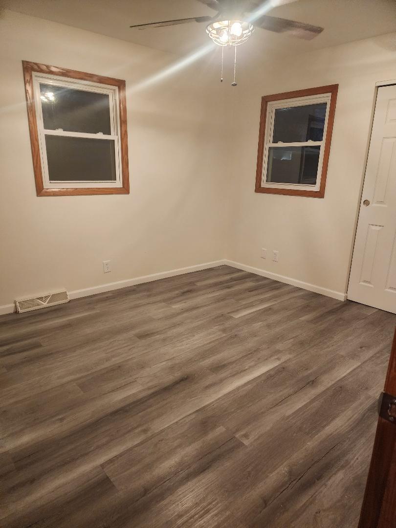 725 Sydney Drive Racine, WI 53402 - Photo 13 of 22 725 p13