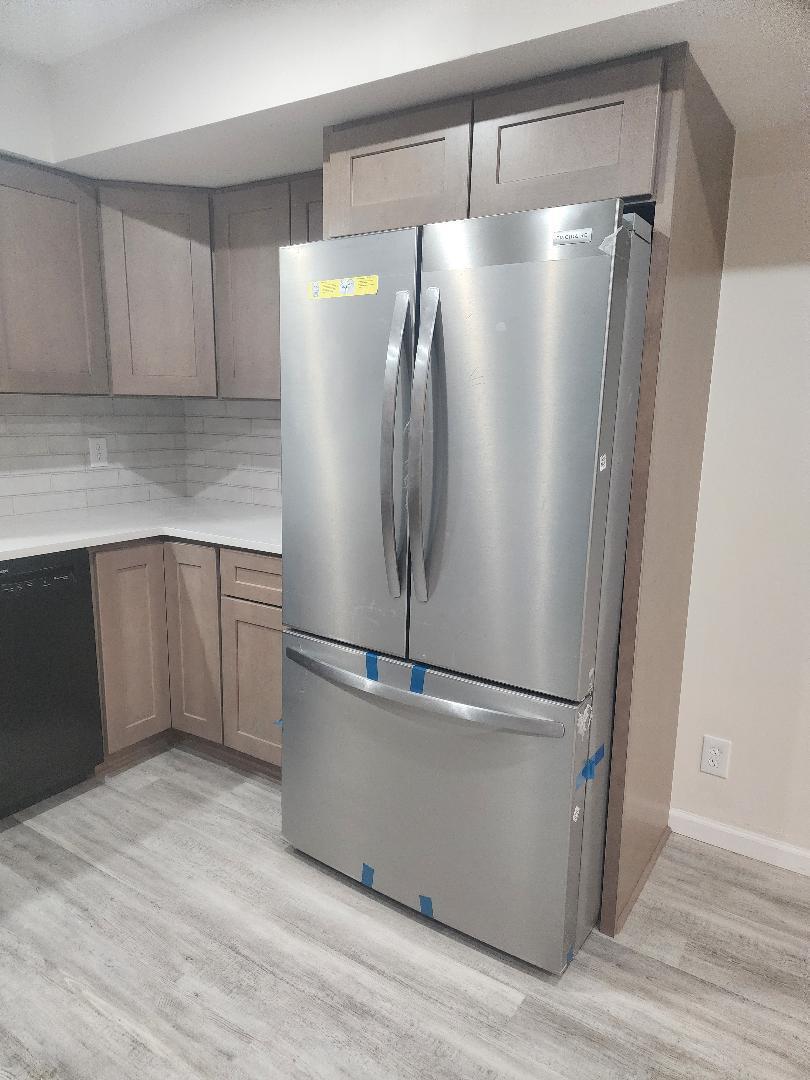 725 Sydney Drive Racine, WI 53402 - Photo 5 of 22 725 p5