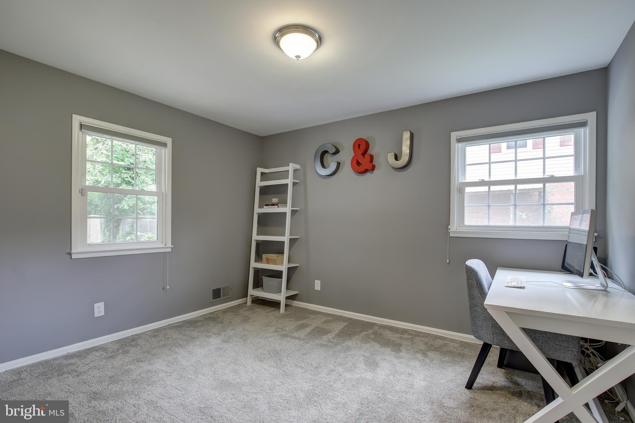 11704 Seven Locks Road Potomac, MD 20854 - Photo 14 of 24 Third bedroom