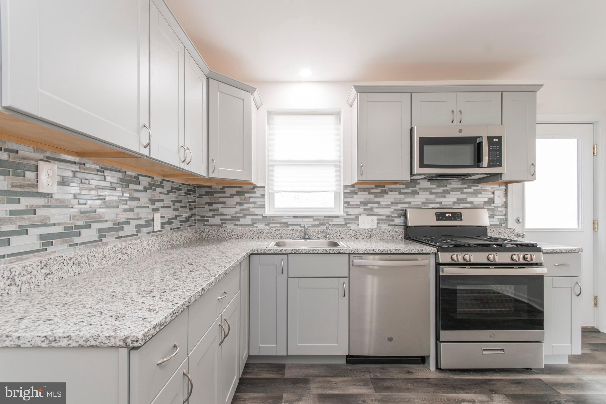 8105 Rugby Street Philadelphia, PA 19150 - Photo 8 of 25 Kitchen