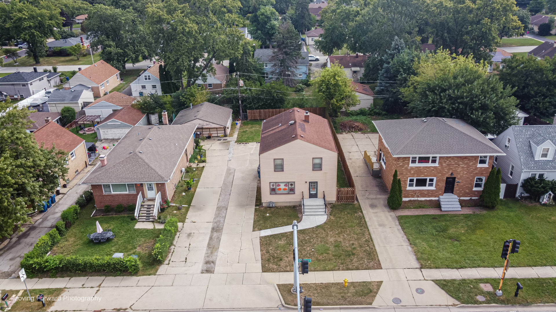 121 Addison Road Addison, IL 60101 - Photo 5 of 34 Gallery Image 5
