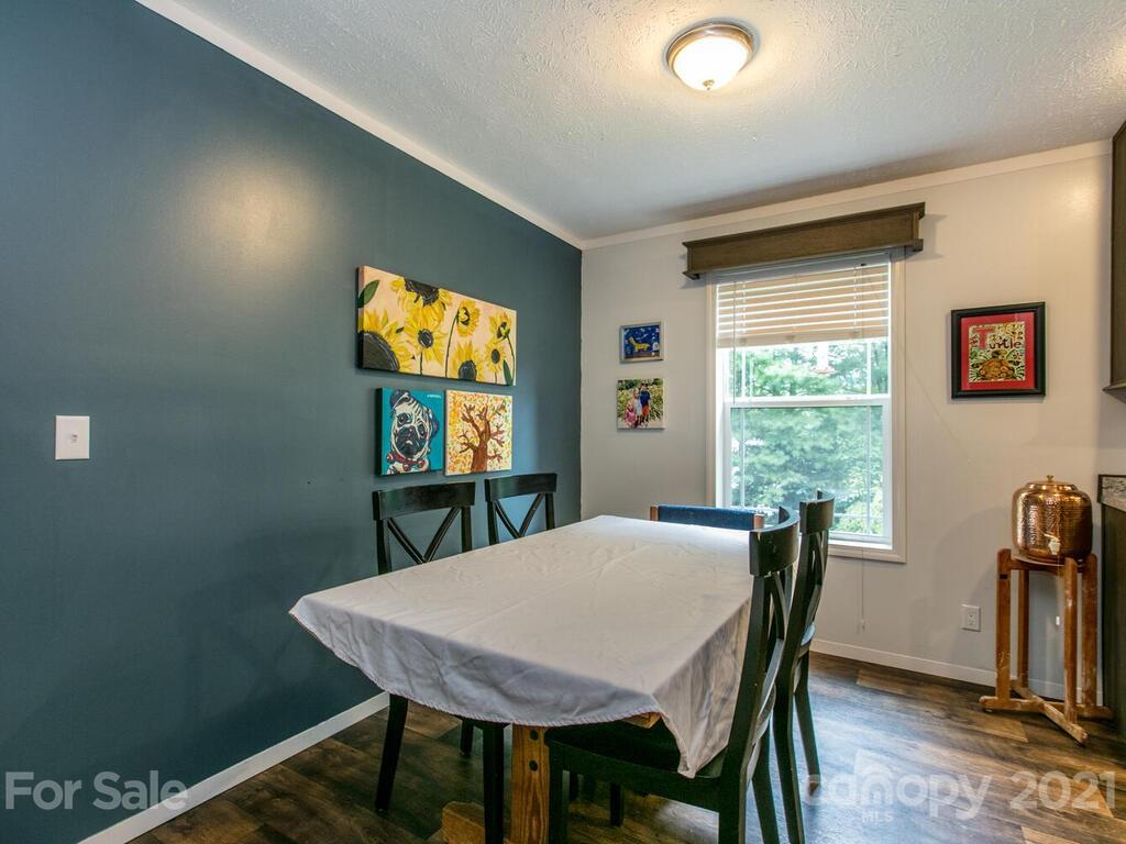 93 Church Road Fairview, NC 28730 - Photo 13 of 34 Gallery Image 13