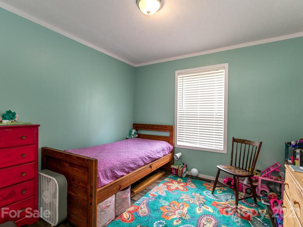 93 Church Road Fairview, NC 28730 - Photo 24 of 34 Gallery Image 24