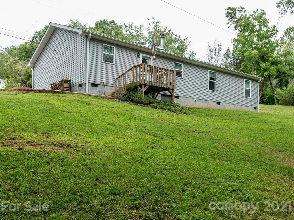 93 Church Road Fairview, NC 28730 - Photo 27 of 34 Gallery Image 27