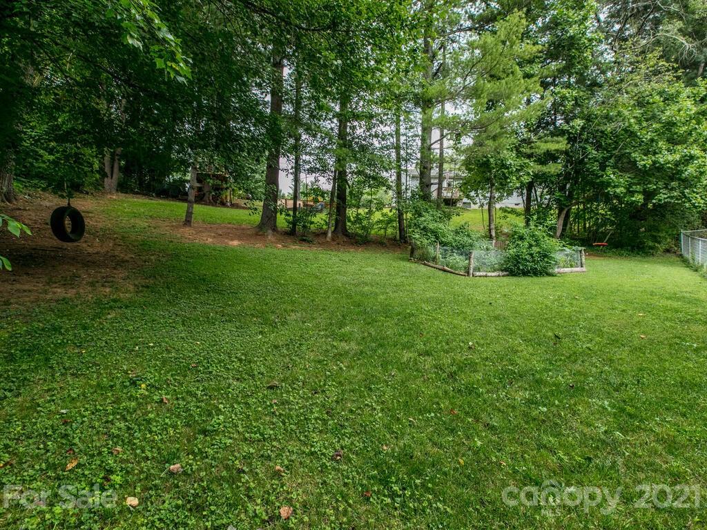 93 Church Road Fairview, NC 28730 - Photo 34 of 34 Gallery Image 34