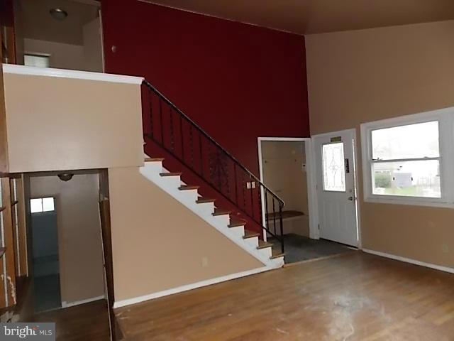 3002 Fairview Road Baltimore, MD 21207 - Photo 2 of 21 Living Room