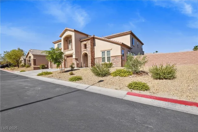 $1,150,000 | 7324 White Bloom Avenue, Las Vegas, NV 89117