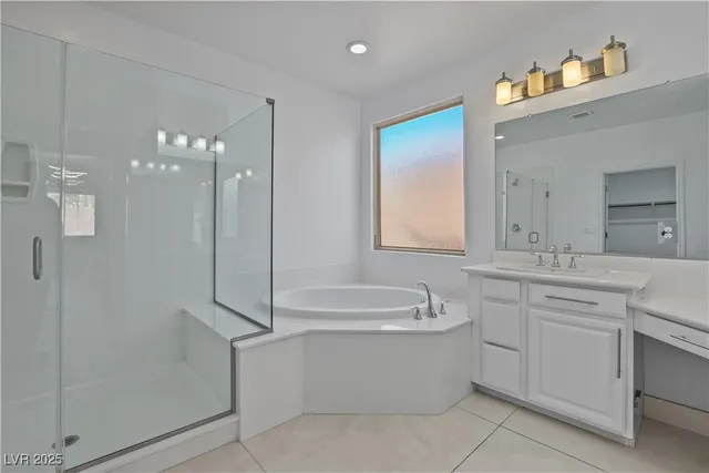 $1,150,000 | 7324 White Bloom Avenue, Las Vegas, NV 89117