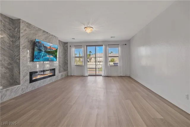 $1,150,000 | 7324 White Bloom Avenue, Las Vegas, NV 89117