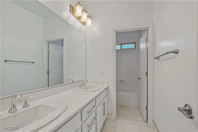 $1,150,000 | 7324 White Bloom Avenue, Las Vegas, NV 89117