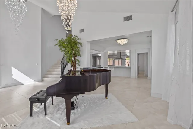 $1,150,000 | 7324 White Bloom Avenue, Las Vegas, NV 89117