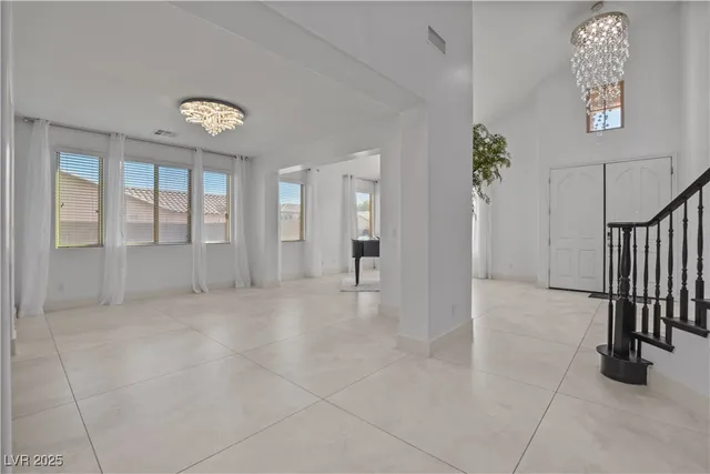 $1,150,000 | 7324 White Bloom Avenue, Las Vegas, NV 89117