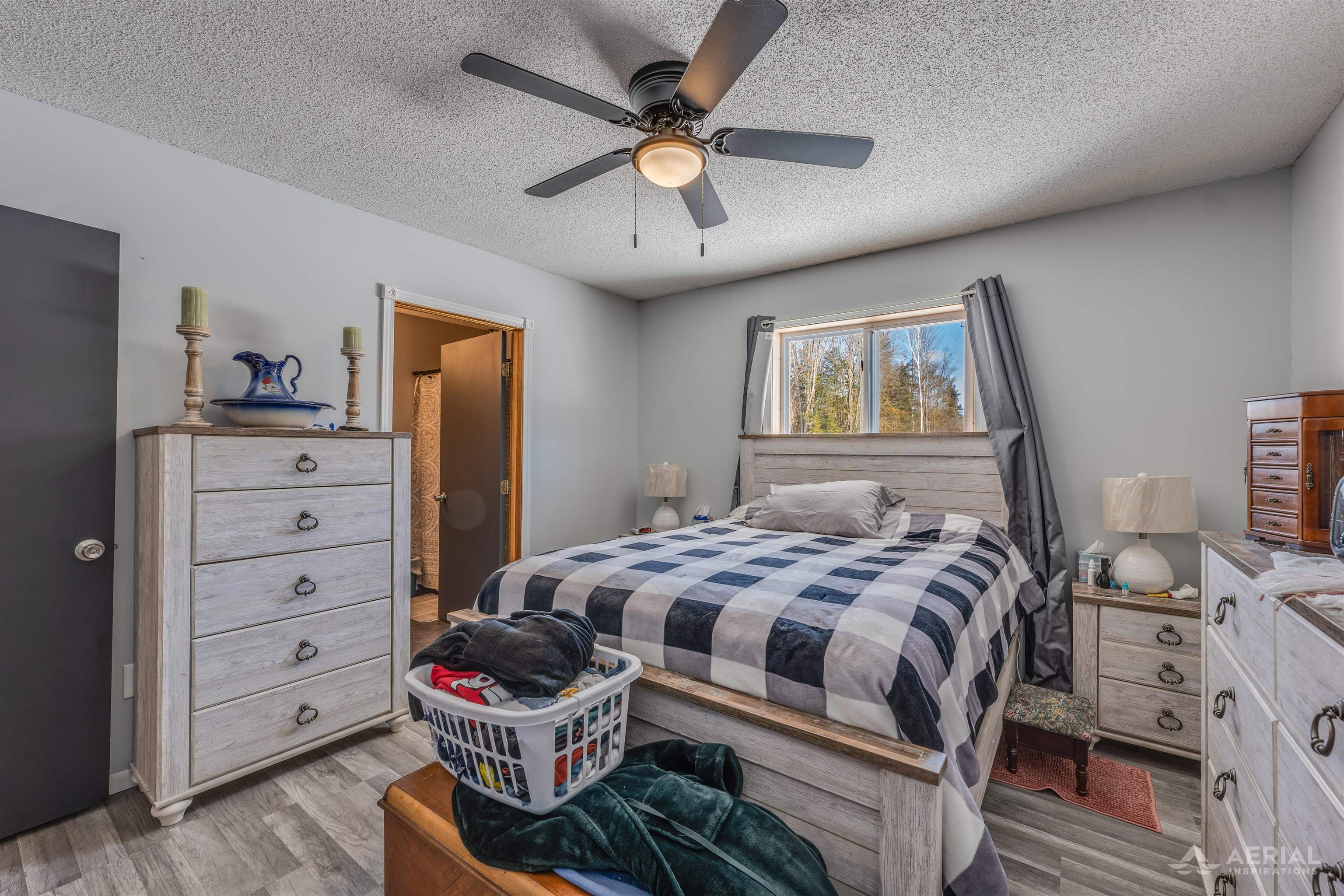 1091 Quigley Road West Branch, MI 48661 - Photo 12 of 24 1942160-5989bc08-7661-44de-86bb-b8fb601a986b.JPG