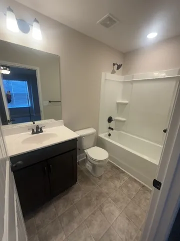 $1,475 | 384 Fallow Circle, Clarksville, TN 37040