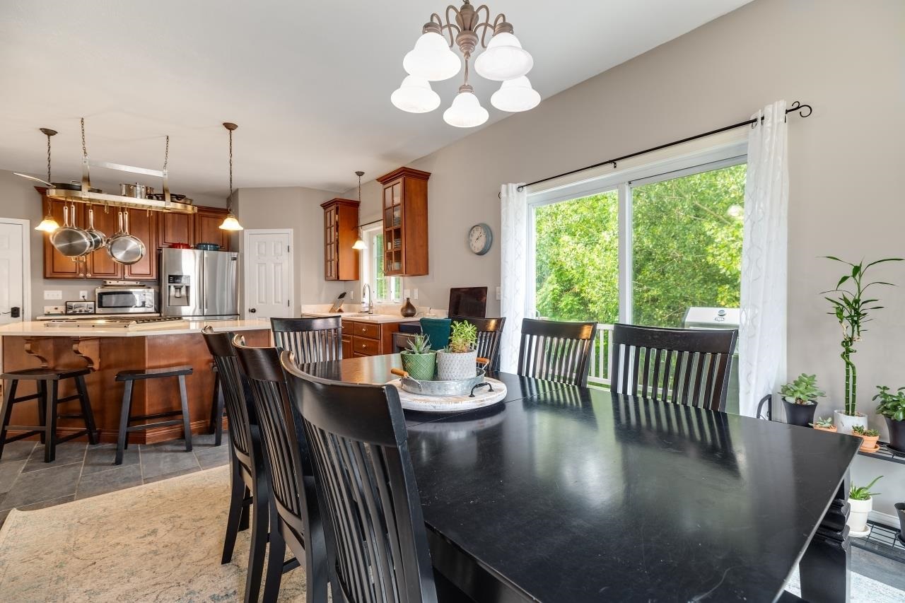67 Robbe Farm Road Peterborough, NH 03458 - Photo 2 of 40