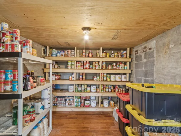 a view of a storage & utility room