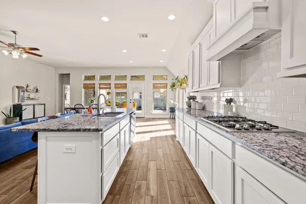 $534,000 | 1136 Stetson Hat Trail, Georgetown, TX 78628