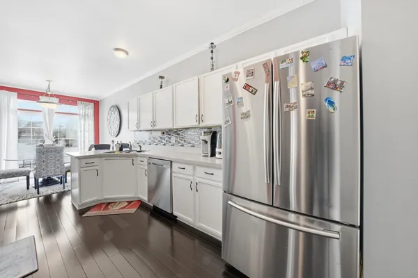 $289,000 | 18510 Bellagio Circle, Unit 18510, Tinley Park, IL 60477