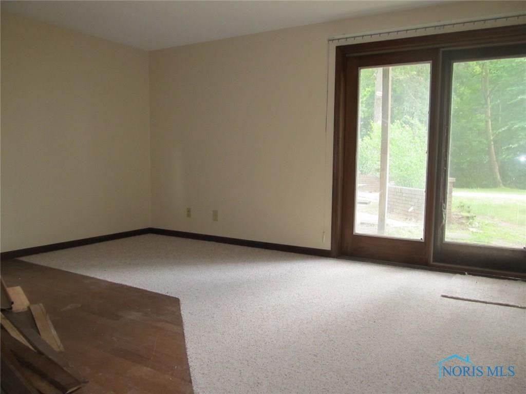 15625 Harris Road Defiance, OH 43512 - Photo 18 of 27 LOWER DEN OR SPARE BEDROOM