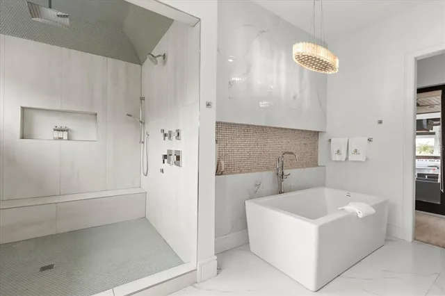 $5,749,900 | 350 Muirfield Loop, Reunion, FL 34747