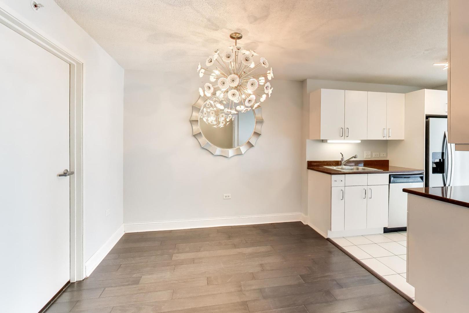 800 Elgin Road, Unit 913 Evanston, IL 60201 - Photo 22 of 61