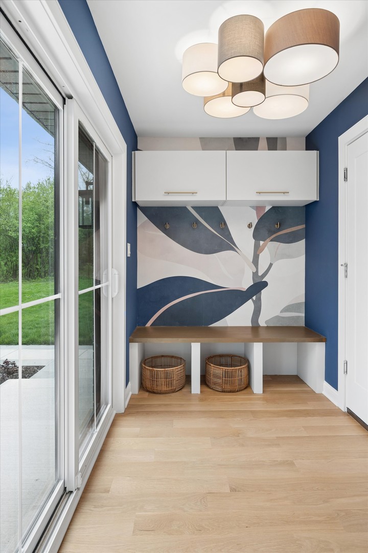 3031 Indianwood Road Wilmette, IL 60091 - Photo 11 of 32