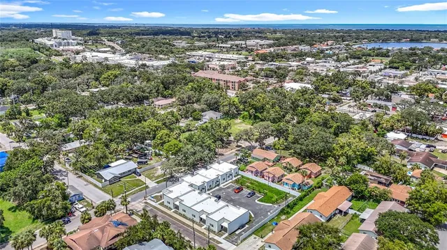 $2,299 | 401 East Boyer Street, Unit 2, Tarpon Springs, FL 34689