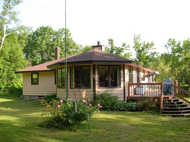4166 Nelson Road Duluth, MN 55803 - Photo 8 of 9
