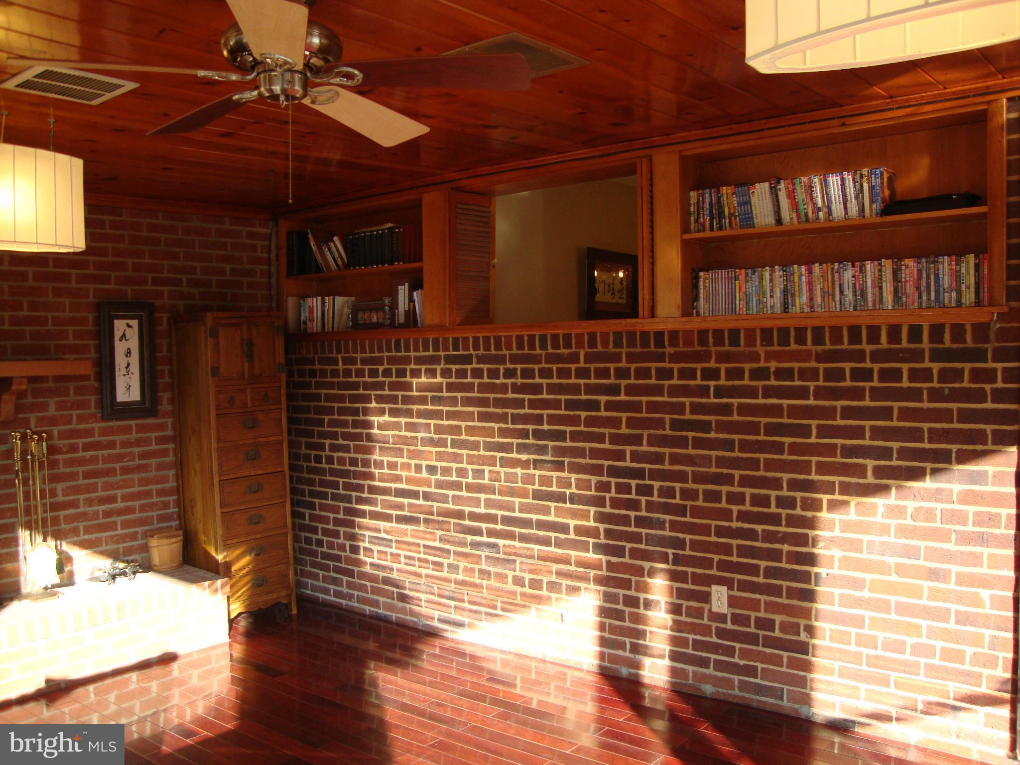 7310 Exmore Street Springfield, VA 22150 - Photo 15 of 25 Family Room