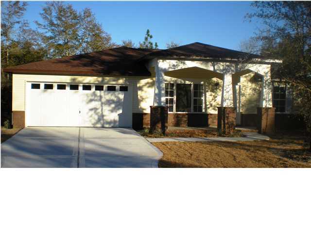 419 Hunters Ridge Road DeFuniak Springs, FL 32433 - Photo 2 of 11 Gallery Image 2