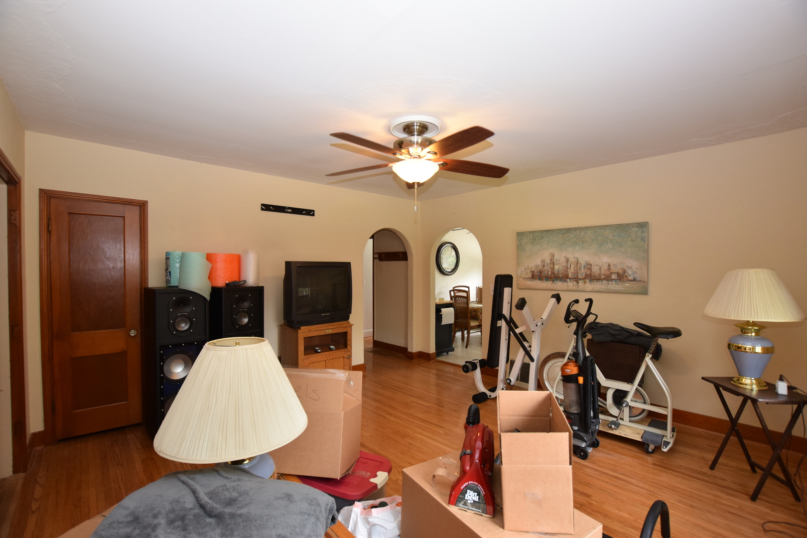 935 Schomer Road Aurora, IL 60505 - Photo 12 of 31