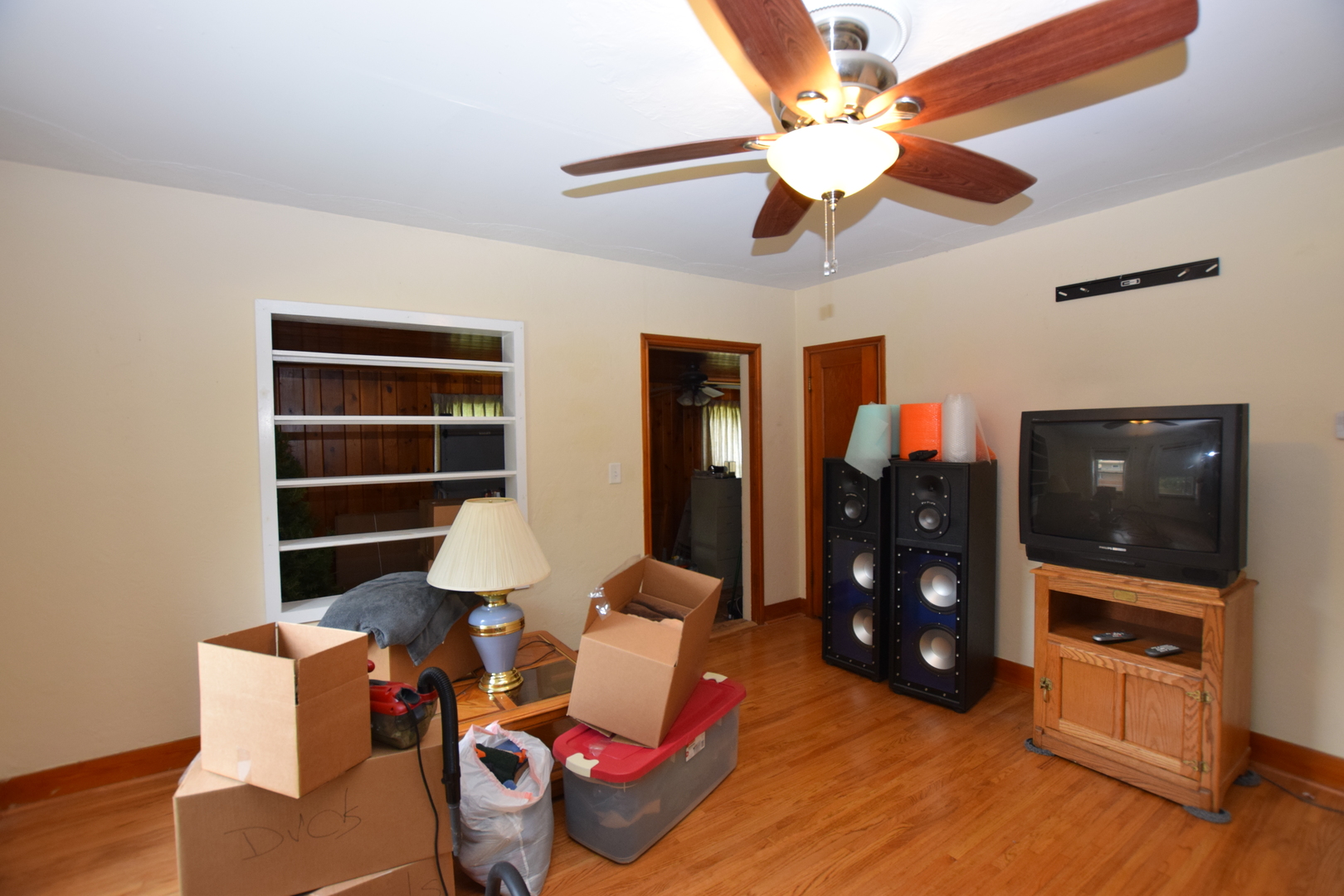 935 Schomer Road Aurora, IL 60505 - Photo 13 of 31