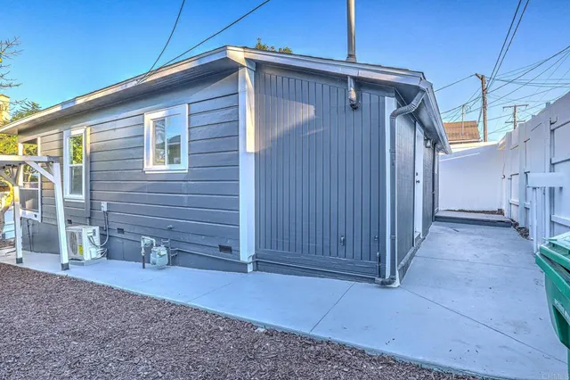 $775,000 | 122 20th Street, San Diego, CA 92113