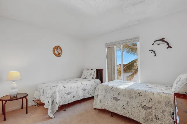 $3,200 | 4468 Northeast Ocean Boulevard, Unit F3, Jensen Beach, FL 34957