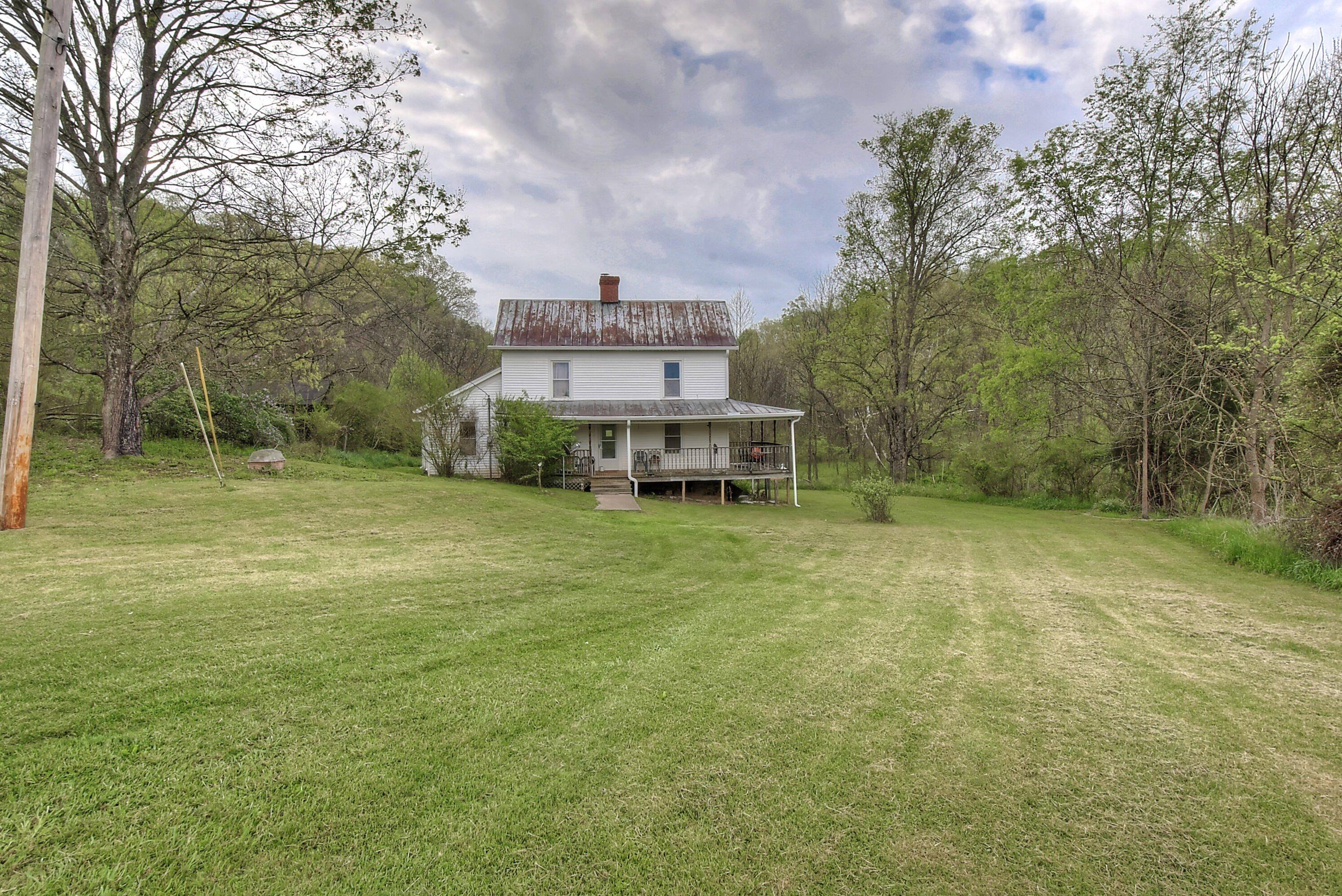 1700 Happy Valley Road Limestone, TN 37681 - Photo 4 of 26 4