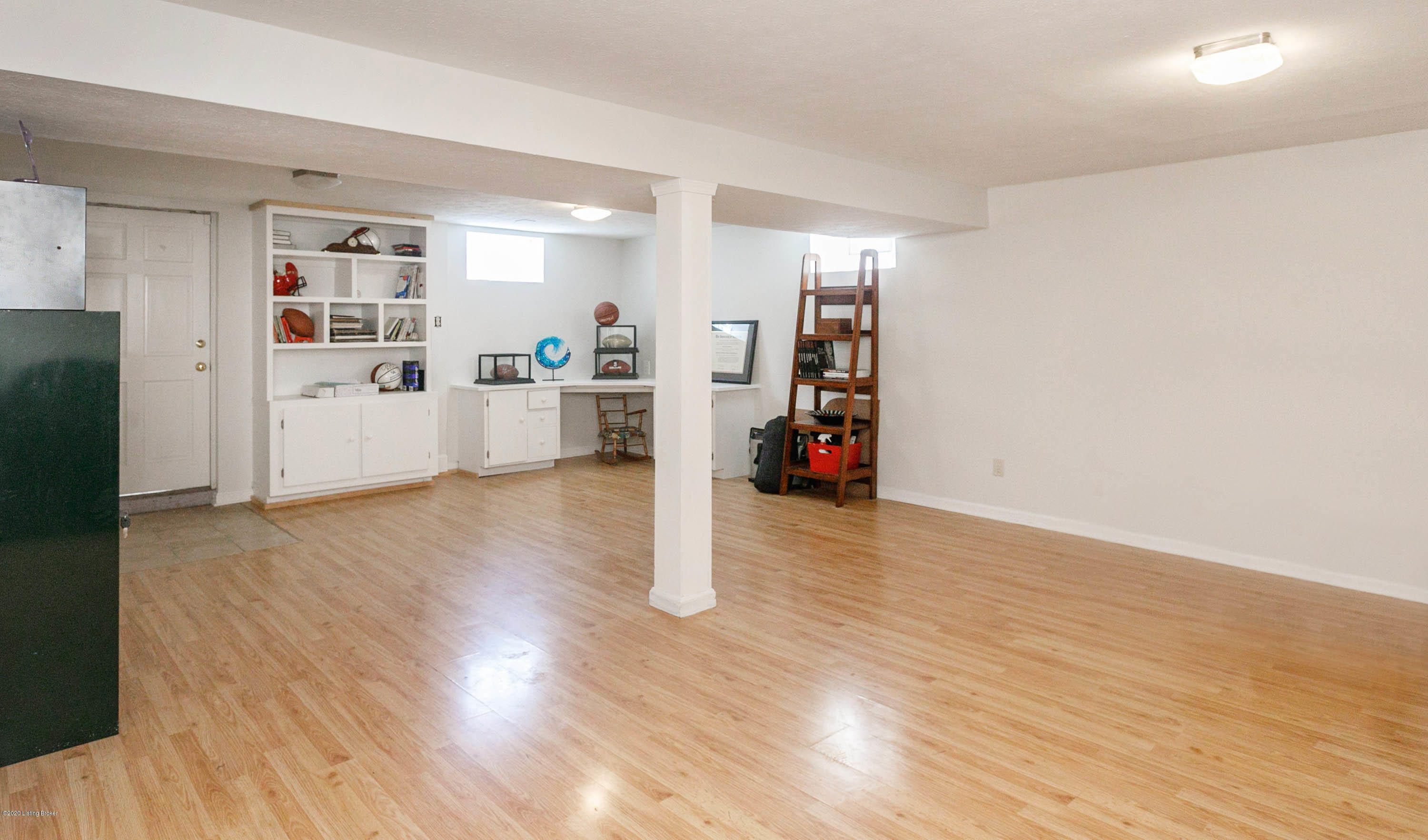 3211 Radiance Road Louisville, KY 40220 - Photo 29 of 36 029
