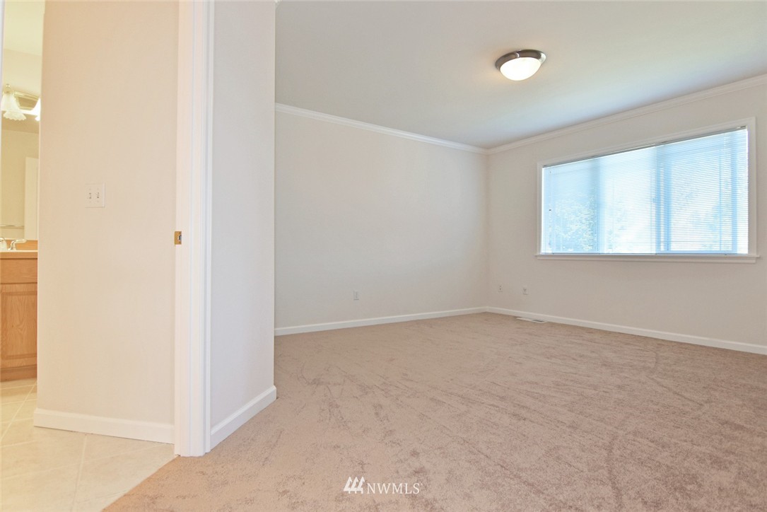 15110 36th Drive Southeast Bothell, WA 98012 - Photo 12 of 21
