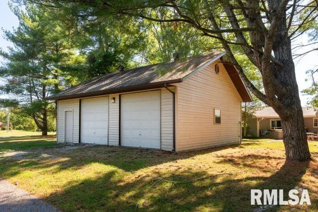 $695,000 | 2585 Dylan Drive, Marion, IL 62959