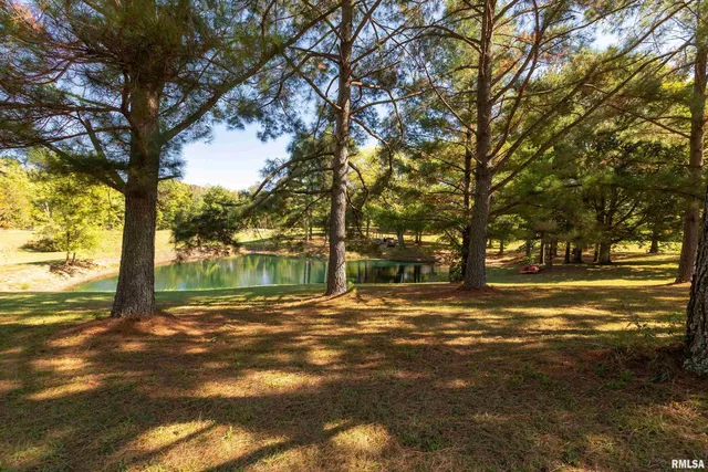 $695,000 | 2585 Dylan Drive, Marion, IL 62959