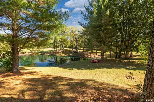 $695,000 | 2585 Dylan Drive, Marion, IL 62959